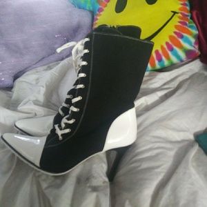 Funtaisma heel shoes